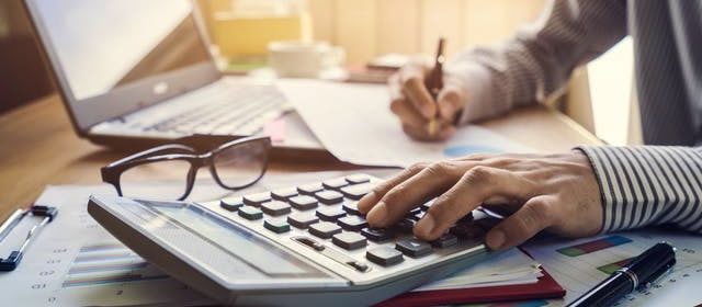3 Budgeting Tips To Help You Avoid Extreme Debt