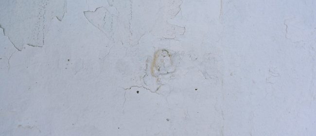 How to Spot Signs of Water Damage When Buying a Home