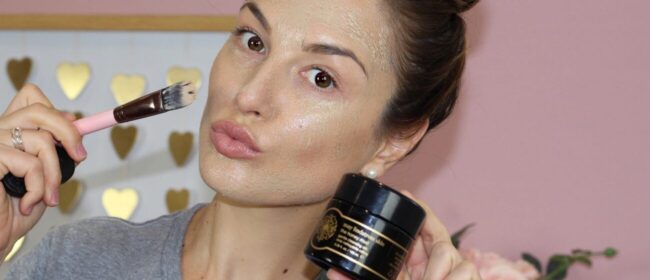 What Your Daily Skincare Routine Should Look Like: By Amanda Jo Of Organic Bunny