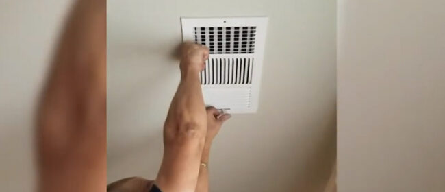 How Meticulously Professionals Clean Air Ducts in Texas